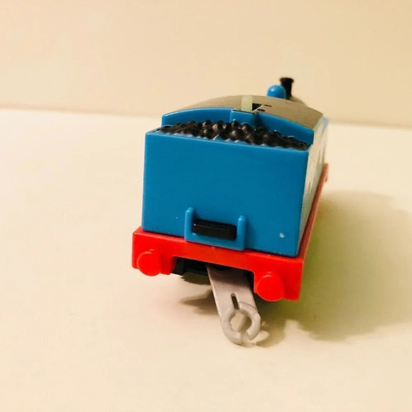 2013 Thomas the Train Trackmaster Engine Motorized - Picture 4 of 12